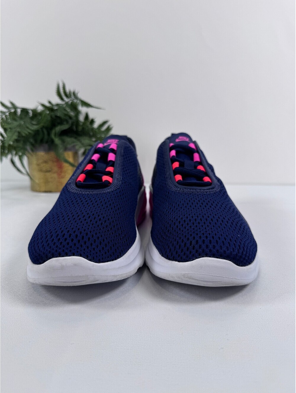Nike Air Max Motion 2 Running Shoes Women’s 8.5 Navy Pink Athleisure Sneakers - Picture 5 of 9